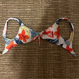 HOLLISTER Tropical Bikini Top